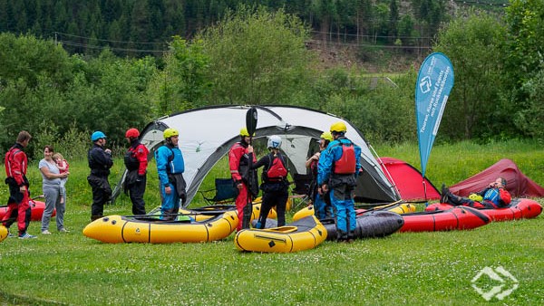 Wildwasser Packrafting Kurse Tirol